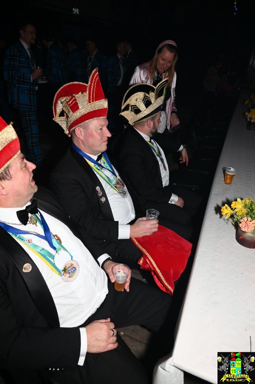 ../Images/Seniorencarnaval 2026 142.jpg